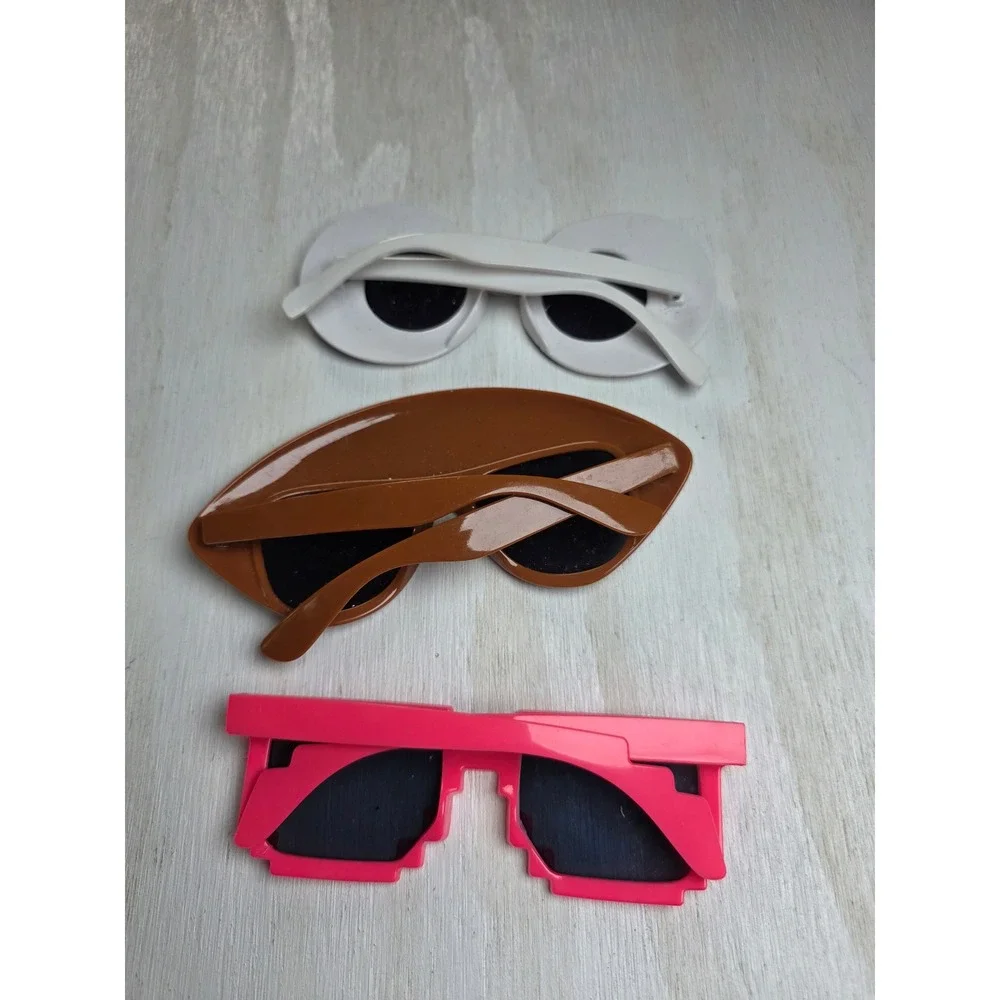 Kids Novelty Sunglasses Lot Soccer Football Pink Pixel Gamer Sports UV400 3pc